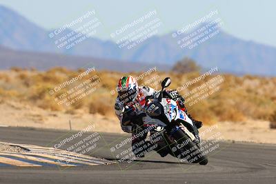 media/Feb-12-2022-SoCal Trackdays (Sat) [[3b21b94a56]]/Turn 16 (125pm)/